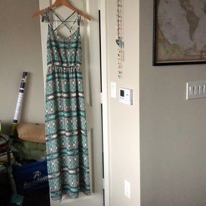 ⭐️ SALE ⭐️ Patterned maxi dress